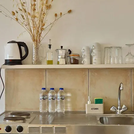 Lontza Studio's Peaceful And Secluded * Pinakokhorion