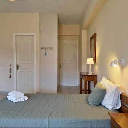 Lontza Studio's Peaceful And Secluded *