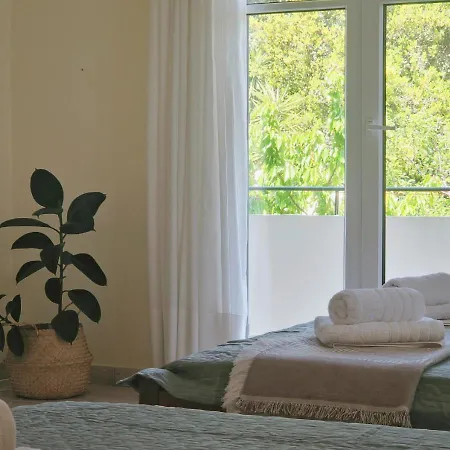 Lontza Studio's Peaceful And Secluded Apartment