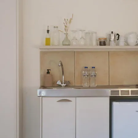 Lontza Studio's Peaceful And Secluded * Pinakokhorion