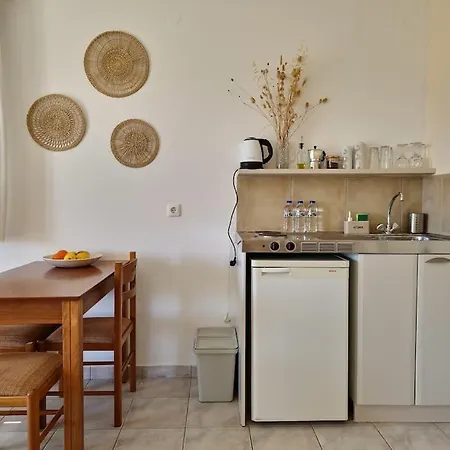 Lontza Studio's Peaceful And Secluded * Pinakokhorion