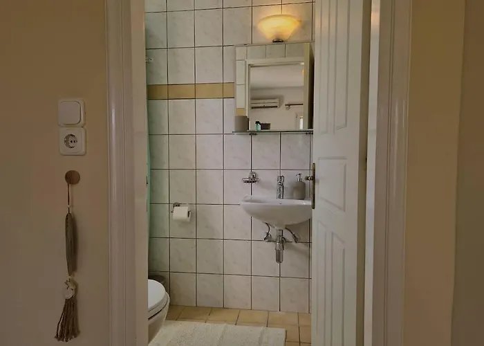 Lontza Studio's Peaceful And Secluded Apartment