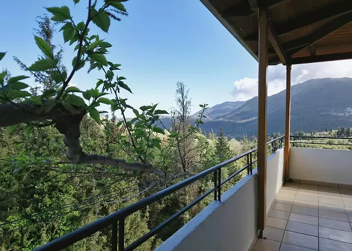 Lontza Studio's Peaceful And Secluded Apartment Pinakokhorion